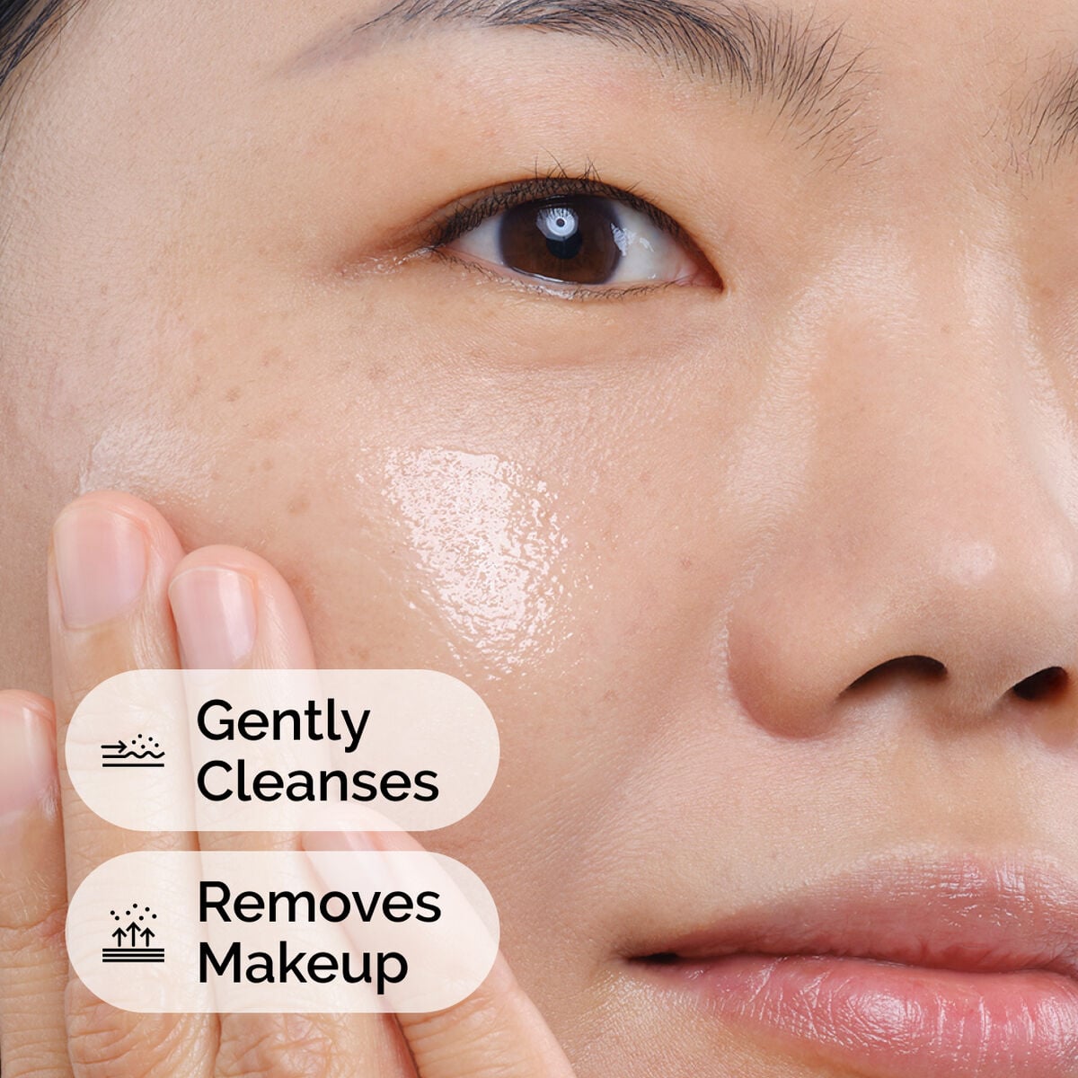 squalane-cleanser-k5 ord-squalane-cleanser-model-application-with-benefits.jpg